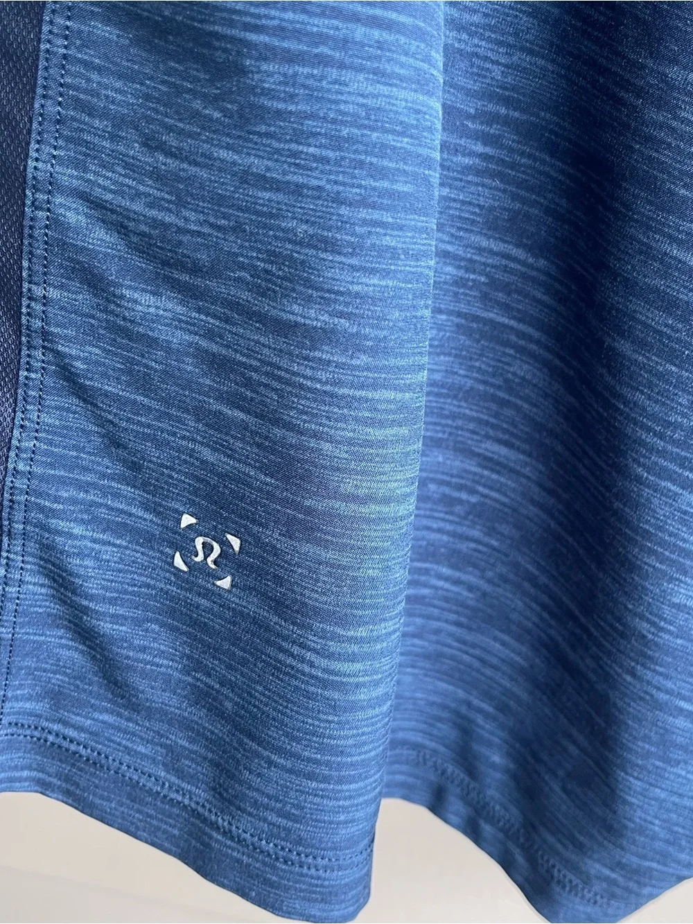 Lululemon Men’s Pace Breaker Shorts Heathered Blue Size Medium 9” Performs Gym
